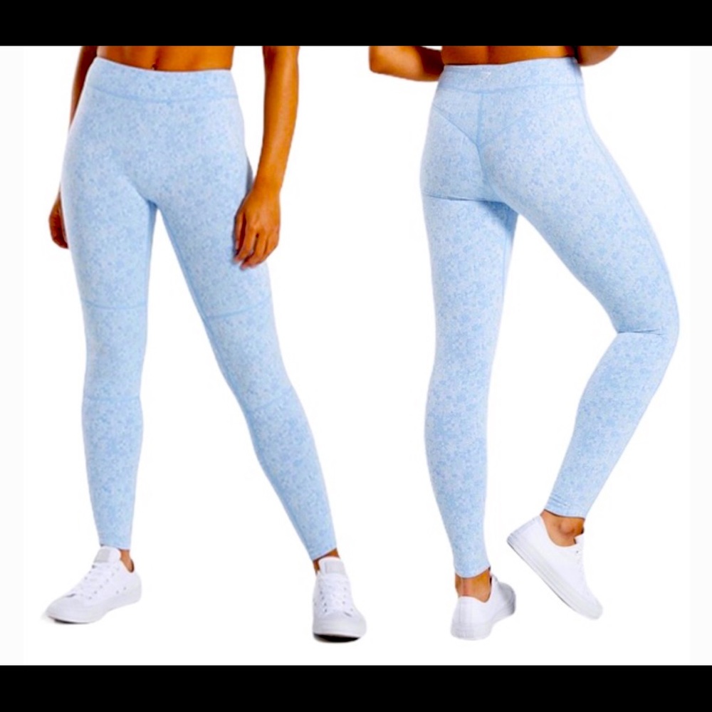 Gym shark blue fleur texture set ! NWOT
